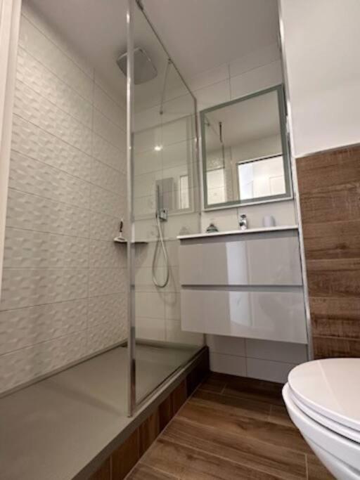 "Le Filet Du Lac" Appartement Atypique, 5 Personnes, Duplex, Vue Lac, Acces Parc Aquatique Gratuit Talmont-Saint-Hilaire Eksteriør bilde
